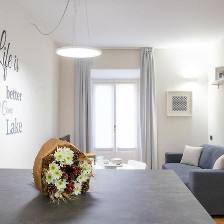 White Flat In Como City Center By Rent All โกโม ภายนอก รูปภาพ