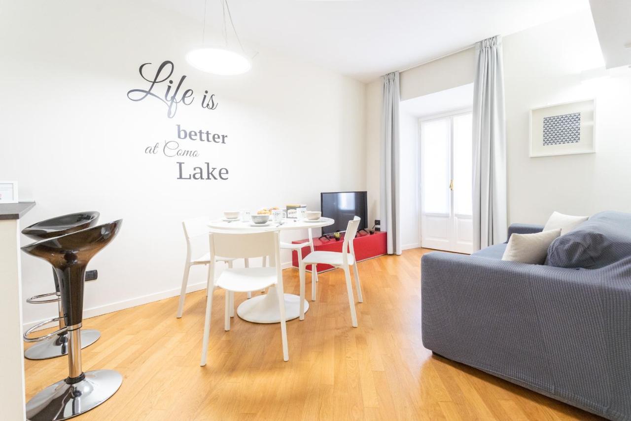 White Flat In Como City Center By Rent All โกโม ภายนอก รูปภาพ