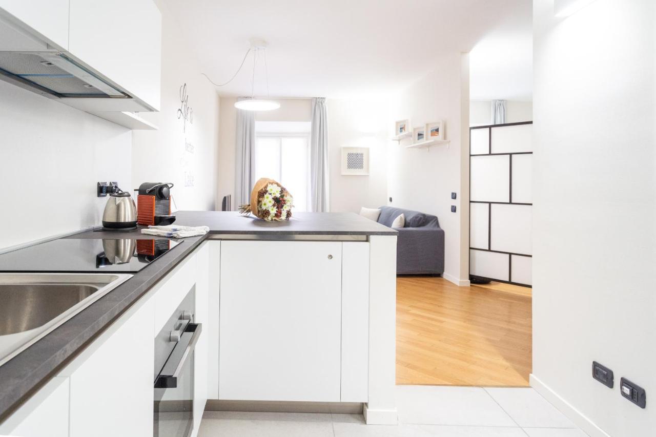White Flat In Como City Center By Rent All โกโม ภายนอก รูปภาพ