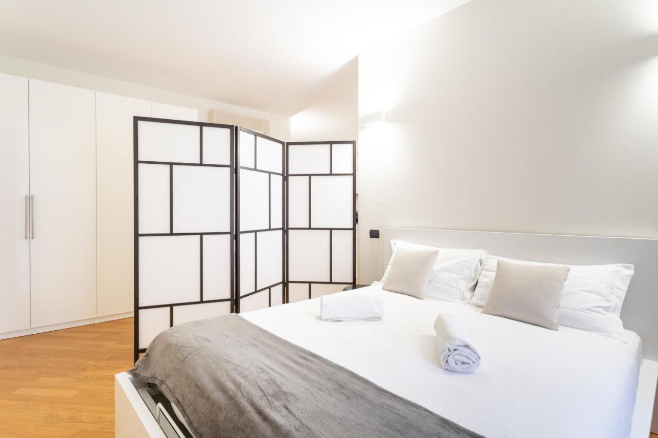 White Flat In Como City Center By Rent All โกโม ภายนอก รูปภาพ
