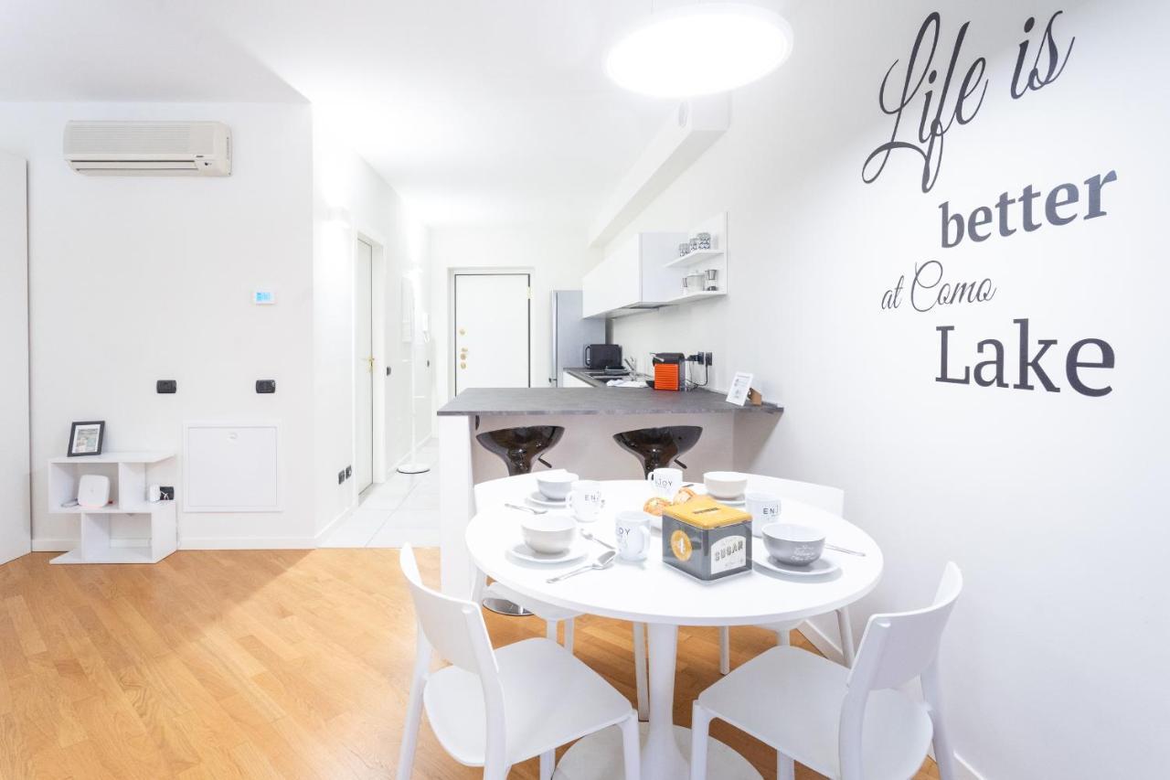 White Flat In Como City Center By Rent All โกโม ภายนอก รูปภาพ