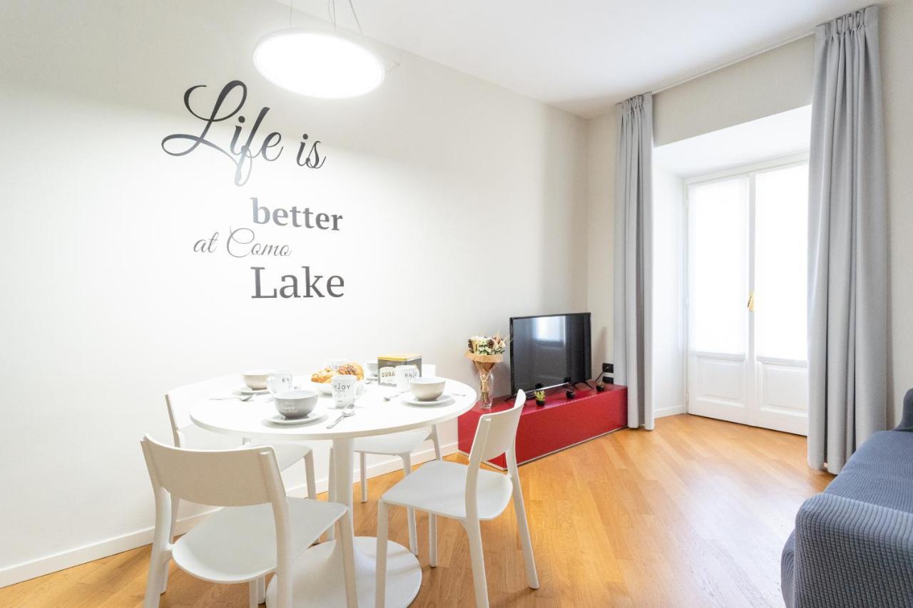 White Flat In Como City Center By Rent All โกโม ภายนอก รูปภาพ