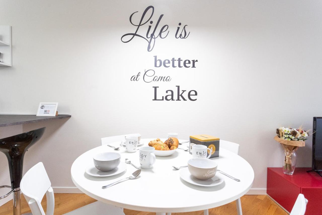 White Flat In Como City Center By Rent All โกโม ภายนอก รูปภาพ